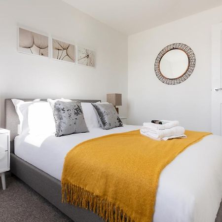 Castle Reach Apartment Colchester Bagian luar foto