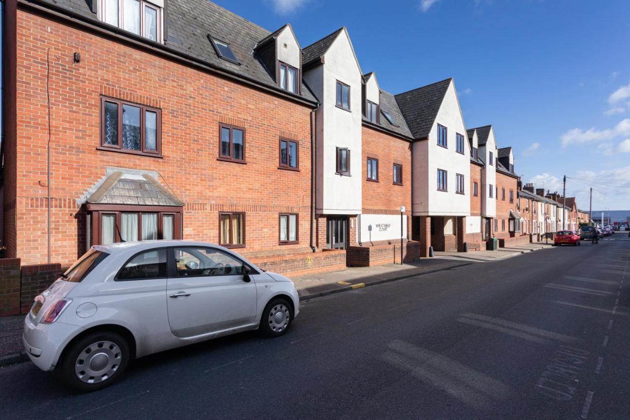 Castle Reach Apartment Colchester Bagian luar foto