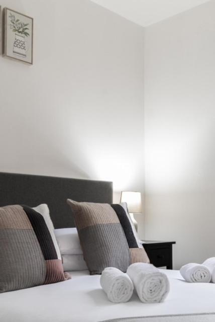 Castle Reach Apartment Colchester Bagian luar foto